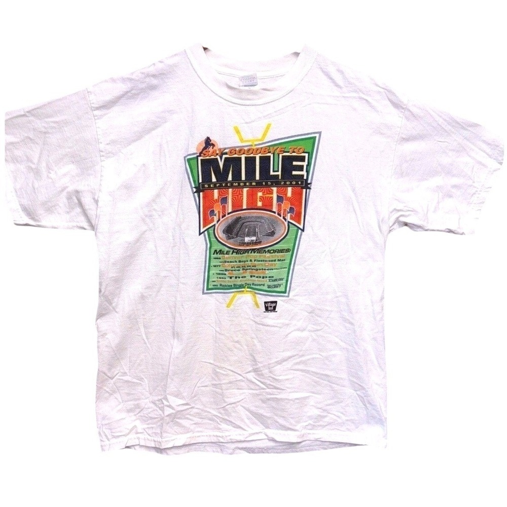 Vintage Denver Broncos Mile High Stadium Farewell T-Shirt Size XL 2001‎ White